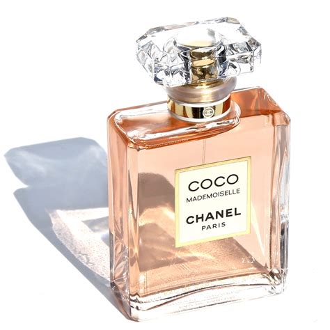 nước hoa chanel coco mademoiselle.